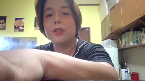 Snapshot of lilysette chatting on May 11, 2026, 9:37 am lilysette online show from May 11, 2026, 9:37 am