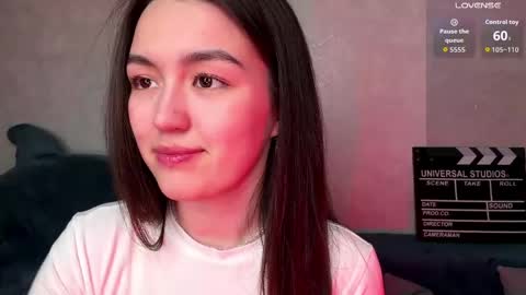 Lily online show from May 7, 2026, 5:40 pm