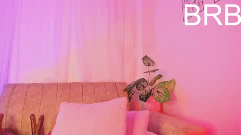 Snapshot of lilysoto chatting on June 2, 2026, 9:44 am Lily online show from June 2, 2026, 9:44 am
