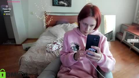 Hi Im Lily online show from April 7, 2026, 2:06 pm