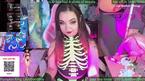 Snapshot of lilywhite42o chatting on October 15, 2025, 9:37 pm lilywhite42o online show from October 15, 2025, 9:37 pm