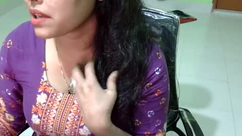 limaakter246618 online show from January 18, 2025, 12:04 pm