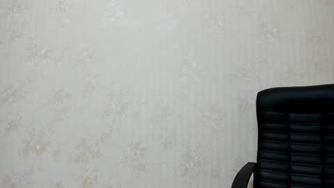    online show from December 12, 2024, 9:40 am