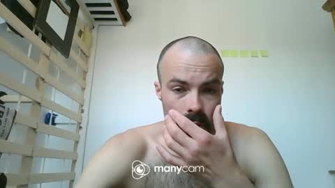 limyisgoddess32 online show from April 7, 2026, 12:27 pm