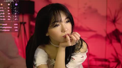 Snapshot of lin_kun chatting on February 6, 2025, 8:45 pm Lin Use menu to play with me online show from February 6, 2025, 8:45 pm