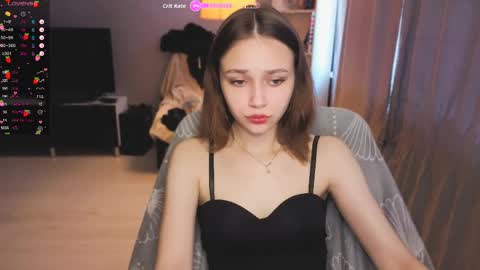 Scarlet online show from April 11, 2026, 10:19 am