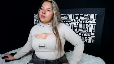 Lina Browm online show from February 2, 2025, 1:34 am