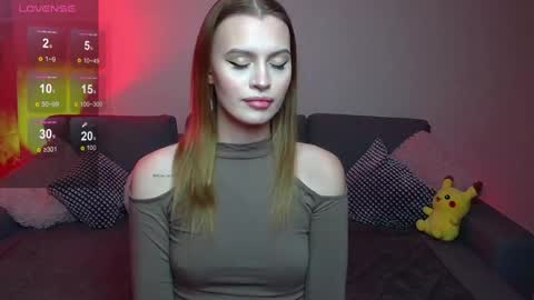 lina_bush online show from December 15, 2024, 2:48 pm