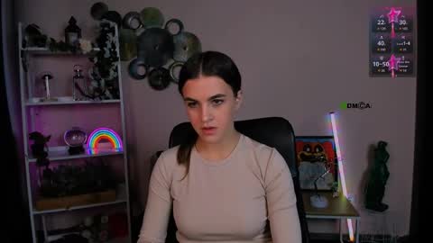 Snapshot of lina_fox12 chatting on April 10, 2026, 6:07 am lina_fox12 online show from April 10, 2026, 6:07 am