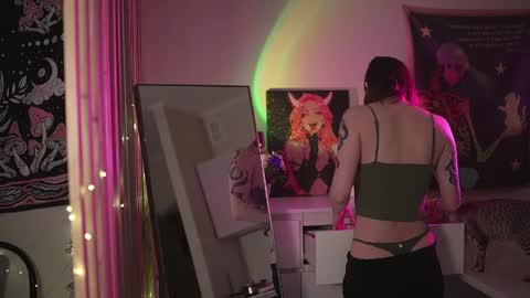 Lina -  online show from February 25, 2026, 4:22 am