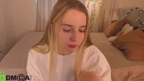 Snapshot of lina_reeds chatting on July 2, 2026, 1:05 am LINA online show from July 2, 2026, 1:05 am