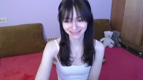 Lina Rouge online show from May 2, 2026, 4:50 am