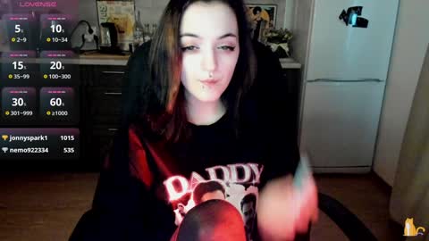 Lina 3  1715622743 online show from December 24, 2024, 11:38 am