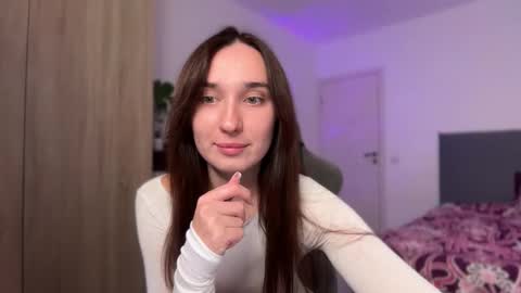 Lina online show from October 12, 2025, 2:38 pm