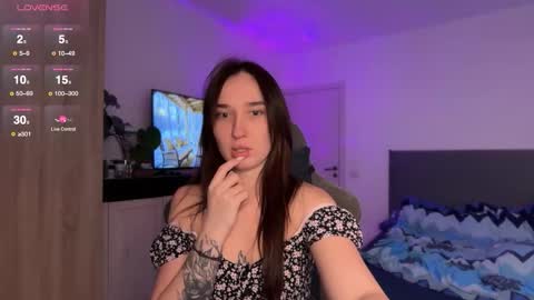 Lina online show from January 16, 2026, 8:13 pm