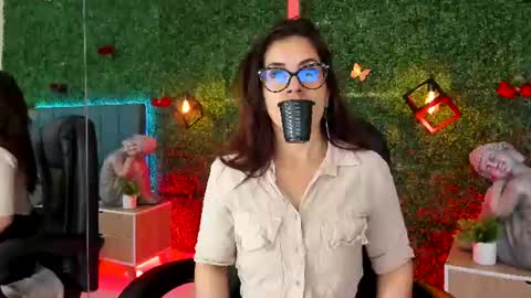 Lina  online show from July 21, 2026, 11:23 am