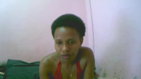 linah1123 online show from April 18, 2026, 9:26 pm