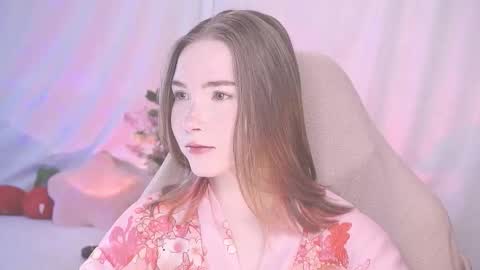 Snapshot of linalyy chatting on October 13, 2025, 4:23 am Lina online show from October 13, 2025, 4:23 am