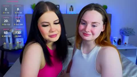 linamuur online show from December 3, 2025, 3:14 am