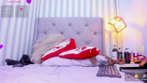 L I N A  online show from December 5, 2024, 9:28 am