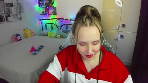 Lina online show from April 18, 2026, 9:48 pm