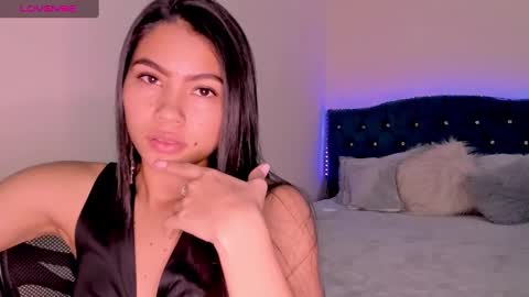 Alana online show from December 25, 2024, 9:22 pm