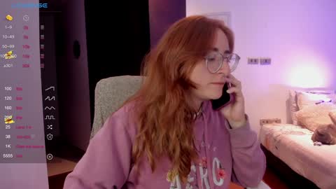 Giggles  online show from February 3, 2025, 12:47 am