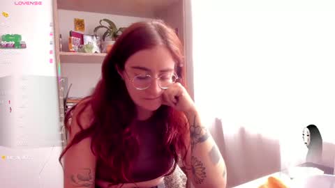 Snapshot of linda_giggle chatting on July 1, 2026, 1:56 pm Giggles online show from July 1, 2026, 1:56 pm