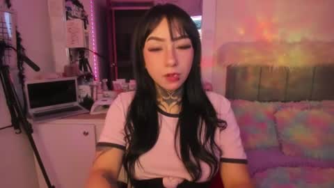 Snapshot of linda_milleer_ chatting on June 9, 2026, 10:32 pm Lindaa maria online show from June 9, 2026, 10:32 pm