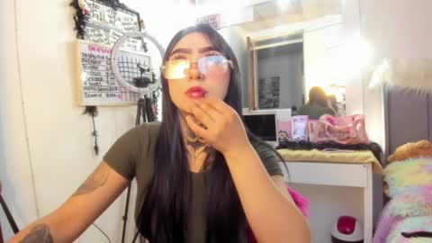 Snapshot of linda_milleer_ chatting on June 14, 2026, 9:17 pm Lindaa maria online show from June 14, 2026, 9:17 pm