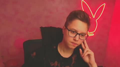 Linda online show from March 12, 2025, 12:57 pm