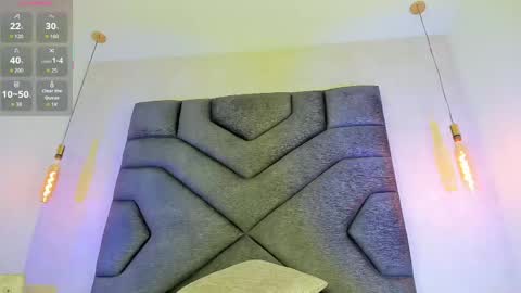 Linda Saenz online show from April 18, 2026, 11:25 am