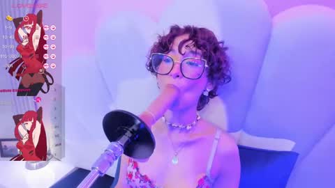 linda_sofi__ online show from March 7, 2025, 11:16 pm