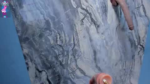 linda_sofi__ online show from October 26, 2025, 8:04 pm