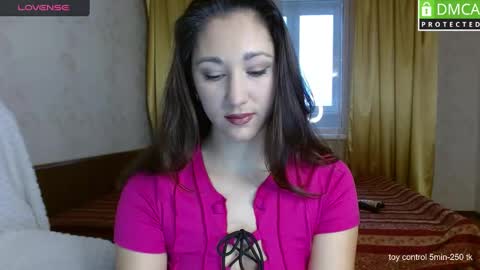 LindaErnestine online show from March 1, 2025, 6:24 am