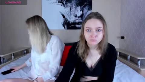 Linda online show from November 17, 2025, 2:39 am