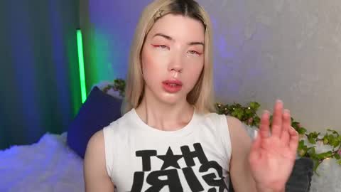 Linda online show from May 15, 2026, 4:30 am
