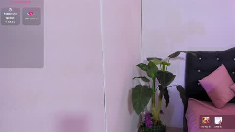 Linda  online show from April 20, 2026, 3:20 am