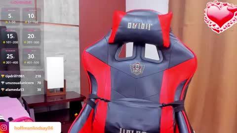 Lindsay online show from February 16, 2025, 10:32 pm