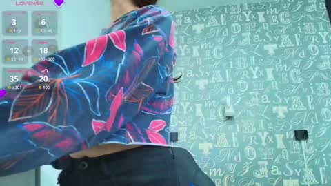  Lindsey  online show from October 20, 2025, 12:05 pm