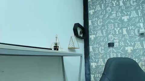  Lindsey  online show from January 7, 2026, 12:07 pm