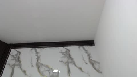  Lindsey  online show from April 19, 2026, 11:09 am