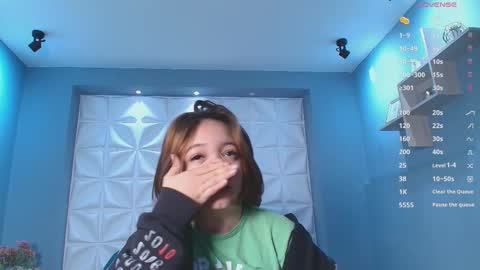 Lindsey  online show from October 2, 2025, 11:17 am