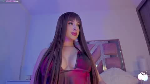 Lindsey Moss online show from September 30, 2025, 3:00 am