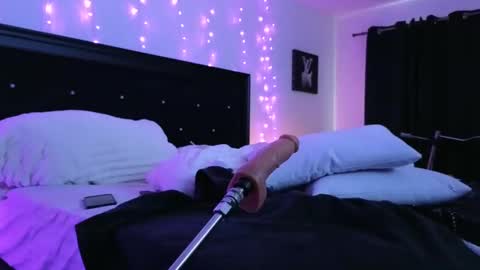 Lindzay online show from January 13, 2025, 5:12 pm