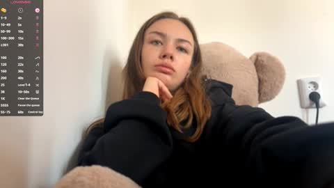 Snapshot of lindseytammo chatting on September 12, 2025, 10:04 am Kate online show from September 12, 2025, 10:04 am