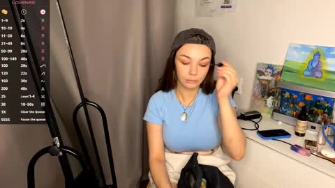 Snapshot of lindseytammo chatting on November 3, 2025, 5:25 pm Kate online show from November 3, 2025, 5:25 pm