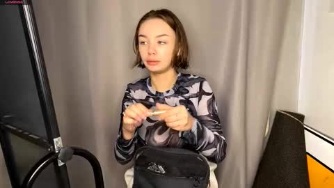 Snapshot of lindseytammo chatting on December 5, 2025, 7:17 am Kate online show from December 5, 2025, 7:17 am