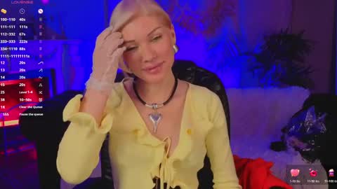 lindsi_luvviv online show from April 27, 2026, 4:16 pm