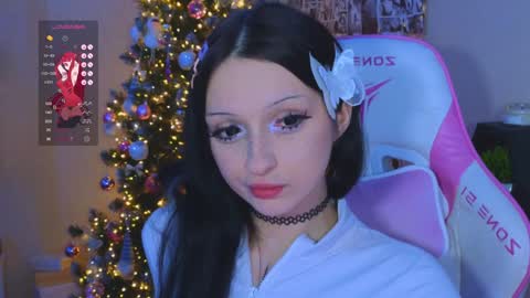 Lina online show from December 26, 2024, 7:45 am